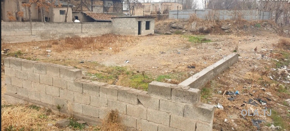 Земельный участок с постройкой на продажу, 5 соток