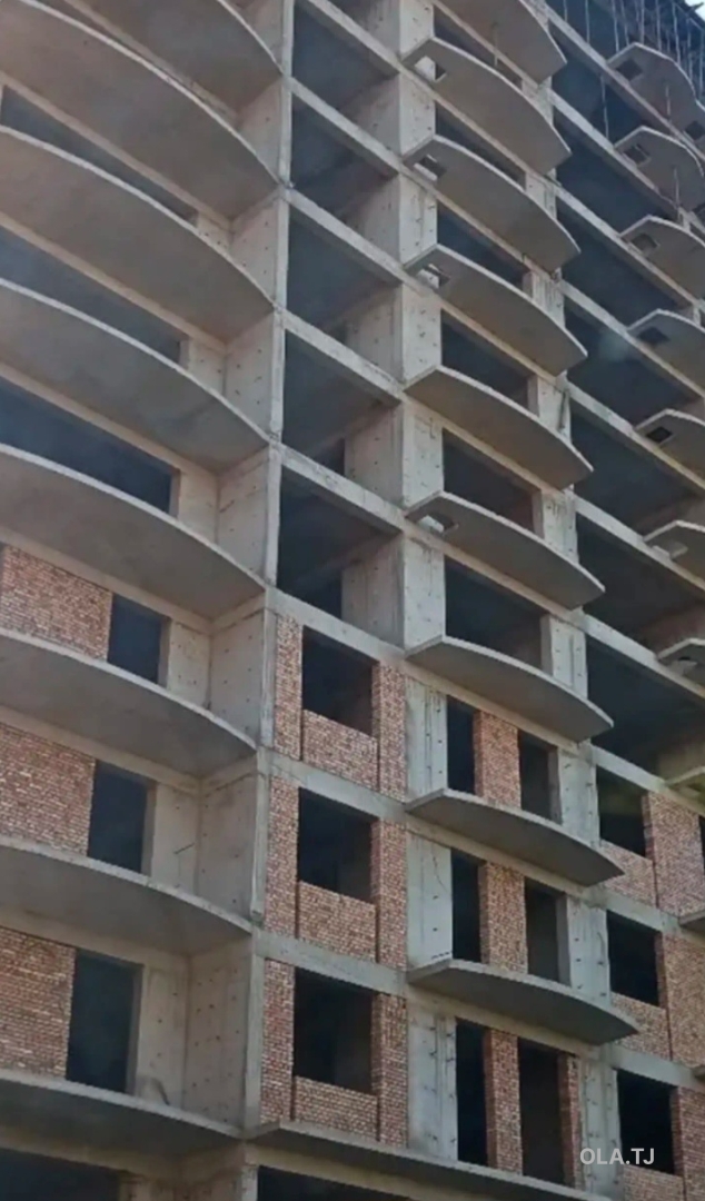 3 комнатная квартира, 8 этаж, 100 м²