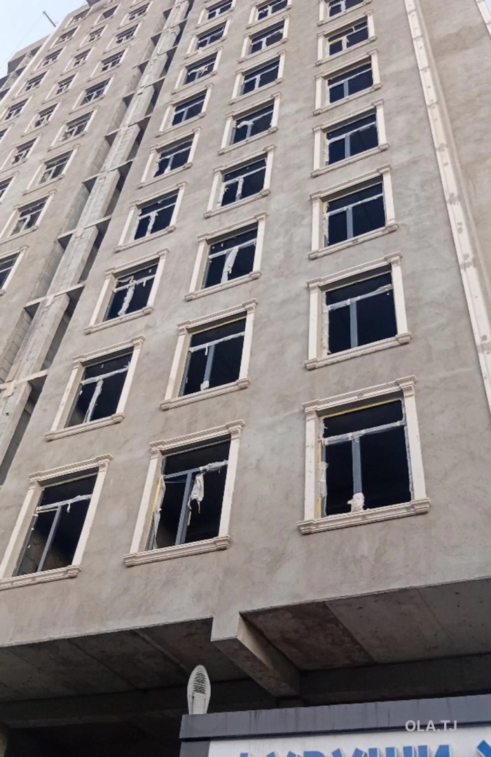 3 комнатная квартира, 2 этаж, 96 м²