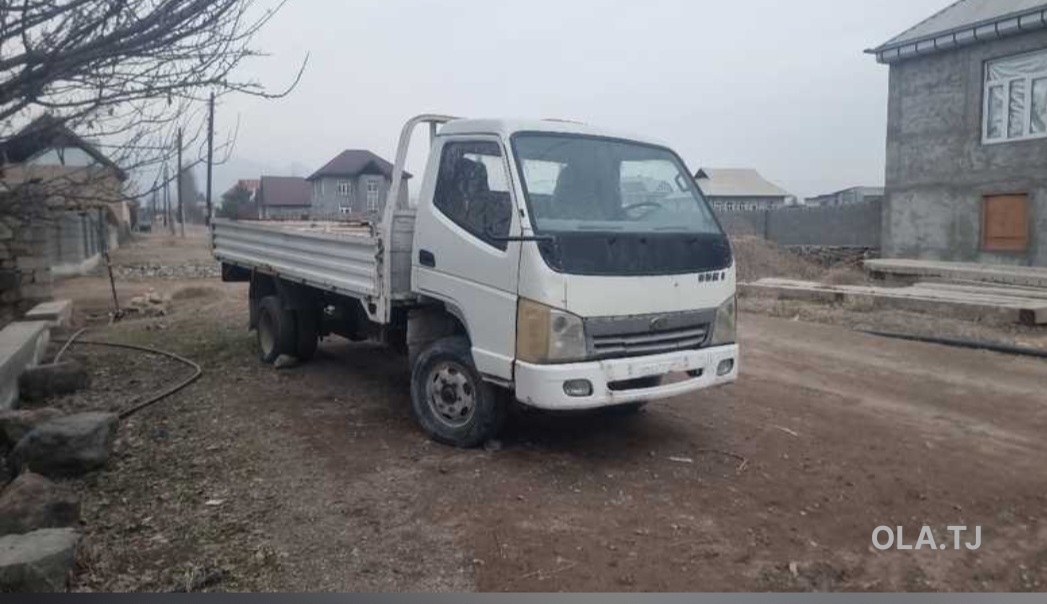 бортовой автомобиль