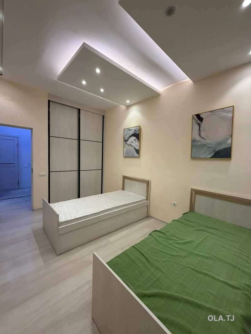 3 комнатная квартира, 16 этаж, 120 м²
