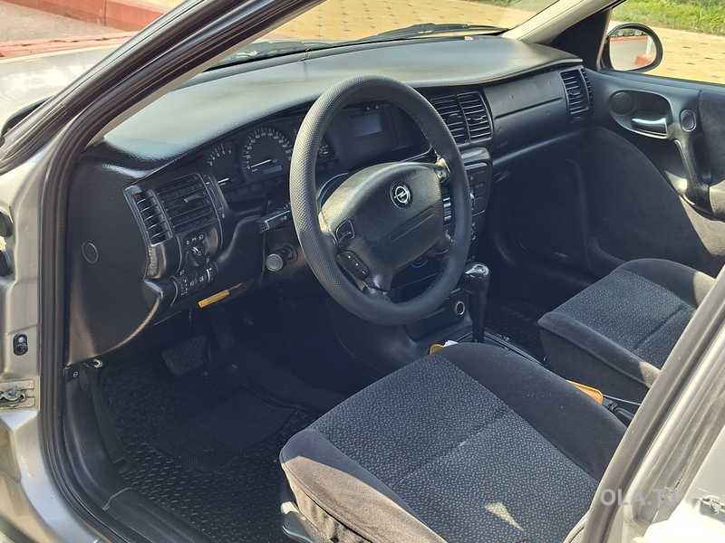 Opel Vectra B,  2001