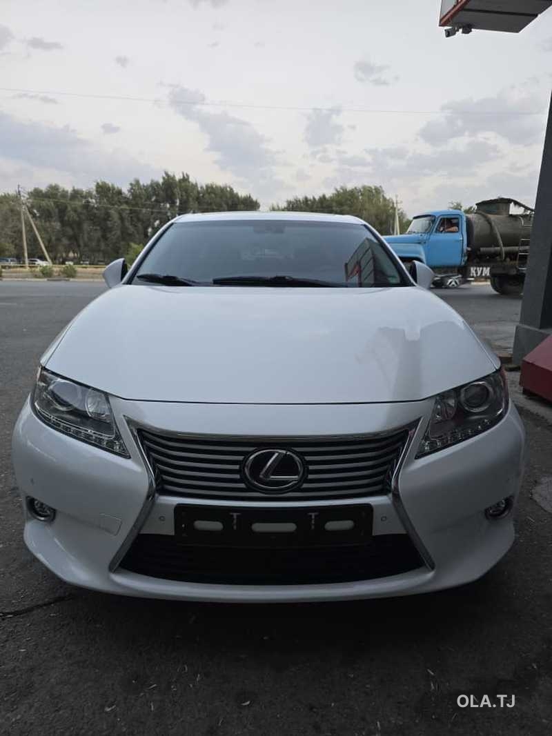 Lexus ES,  2014