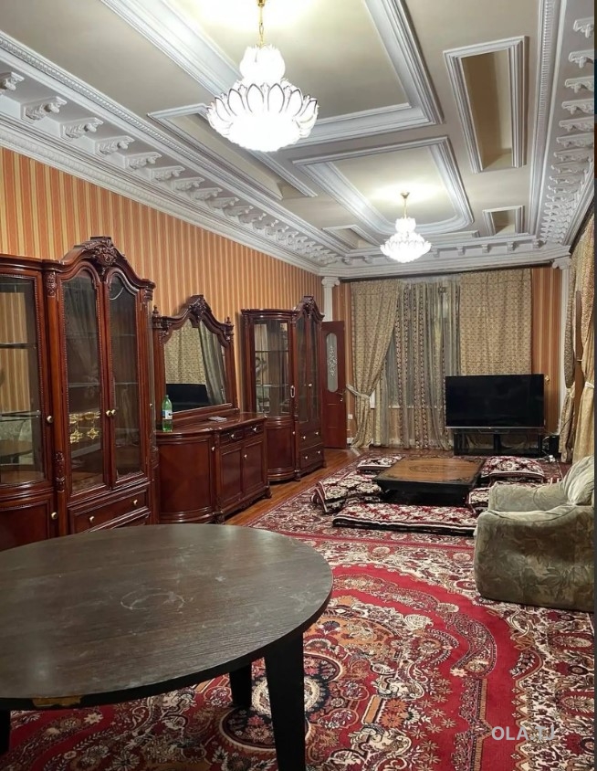 Дом (хавли), 8 комнат, 2 эт