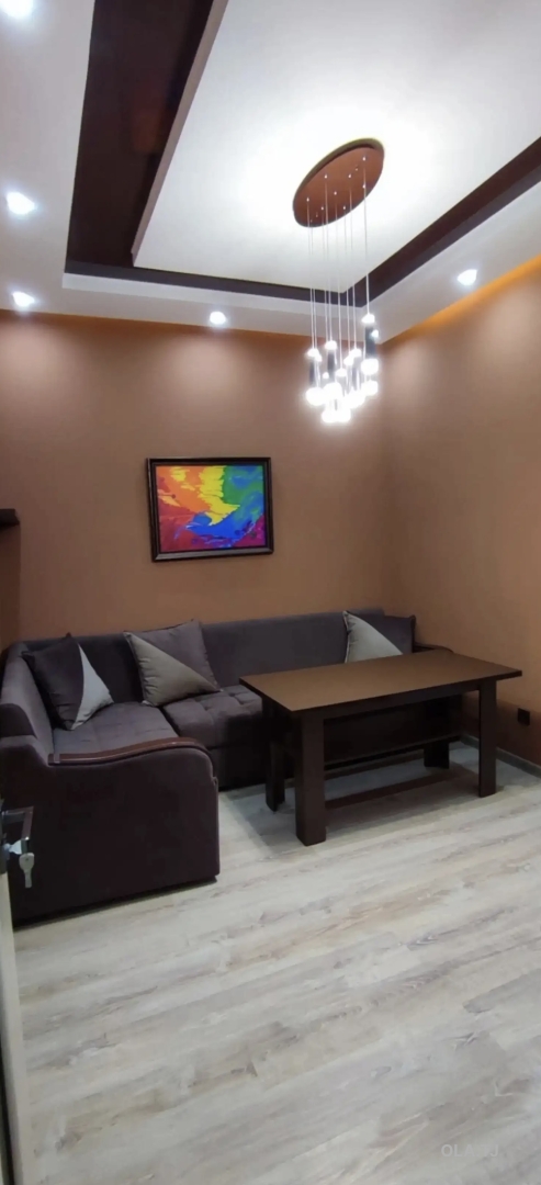 3 комнатная квартира, 7 этаж, 60 м²