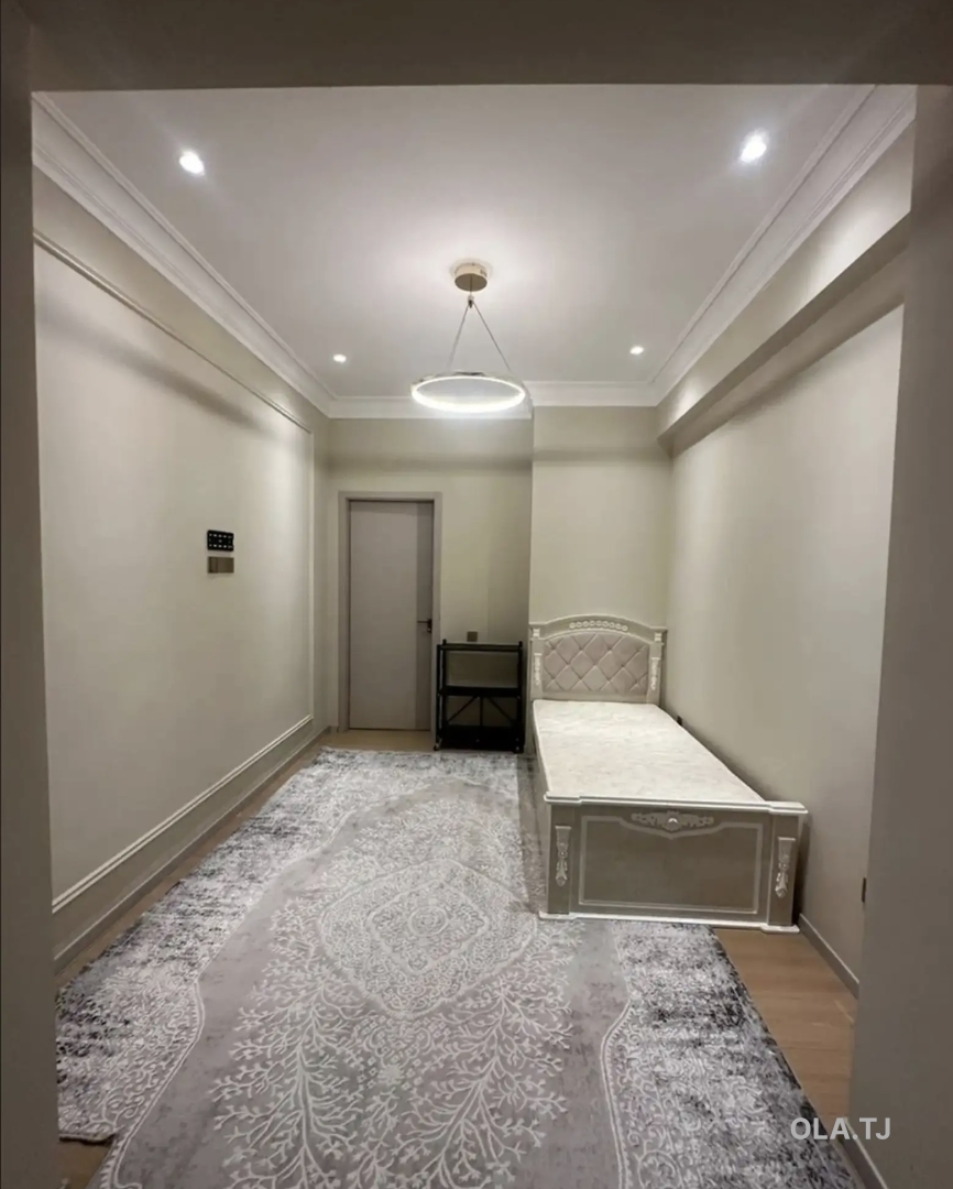 3 комнатная квартира, 12 этаж, 120 м²