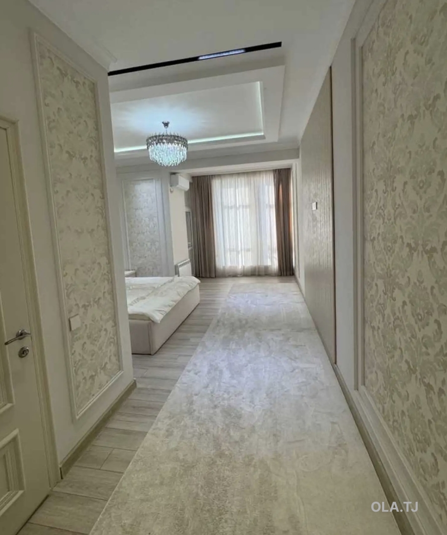 3 комнатная квартира, 13 этаж, 53 м²