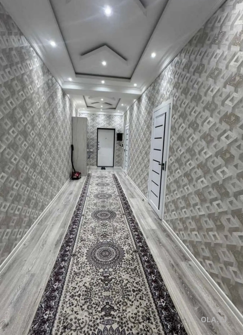3 комнатная квартира, 2 этаж, 110 м²