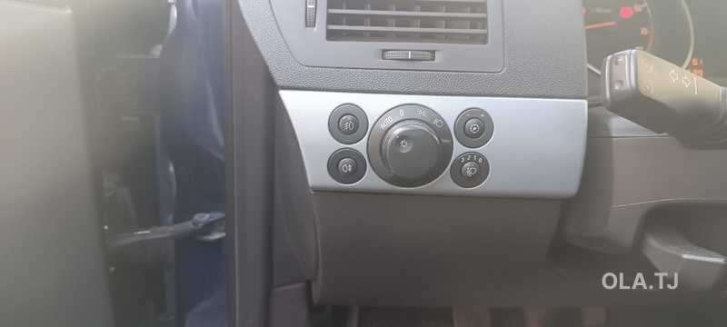 Opel Astra H,  2006