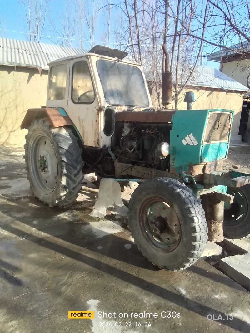 Трактор ЮМЗ