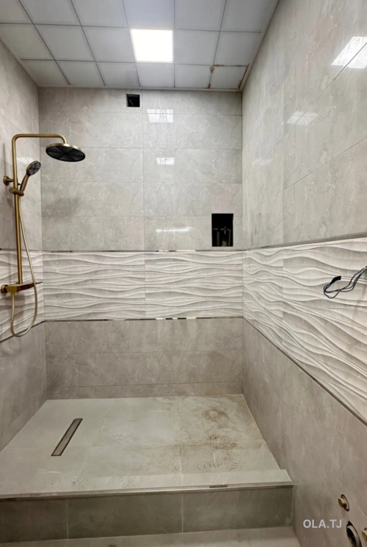 3 комнатная квартира, 8 этаж, 131 м²