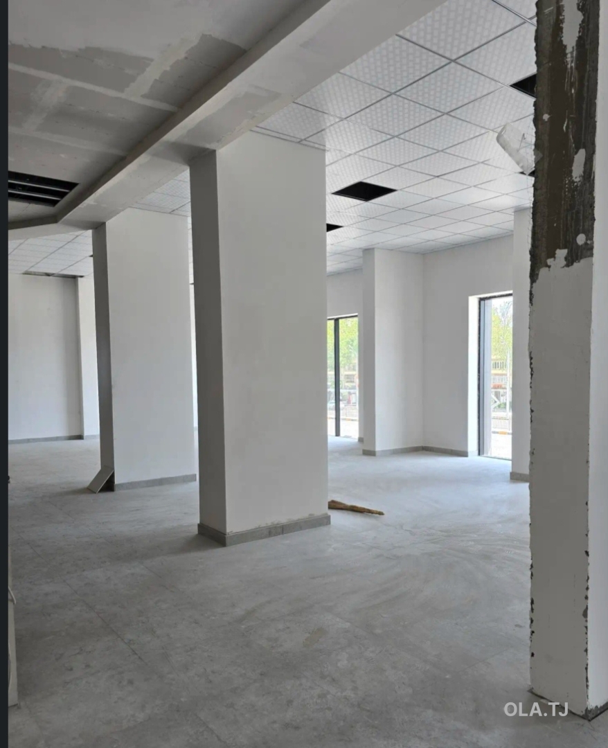 Офис в аренду, В бизнес-центре, 320 м²