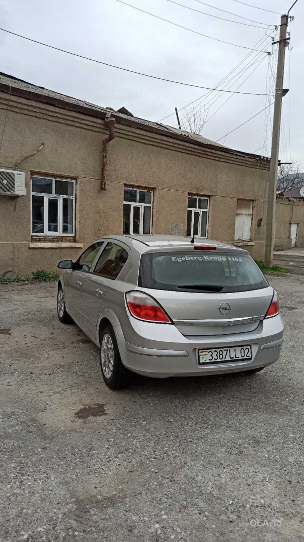 Opel Astra H,  2006