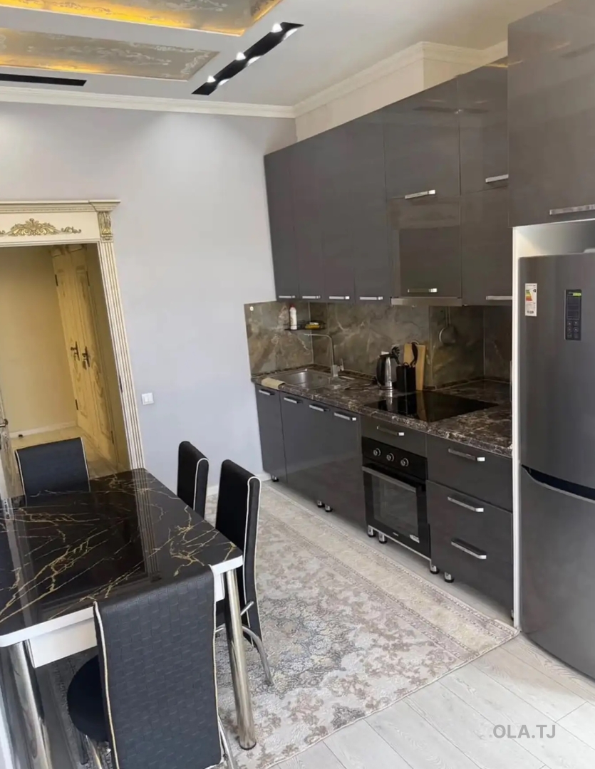 2 комнатная квартира, 14 этаж, 70 м²