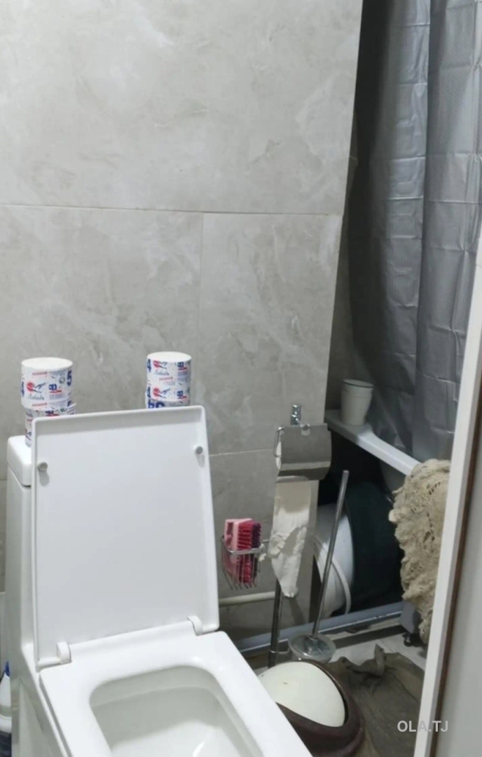 Комната в 2 комнатной квартире, 3/,