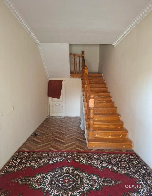 Дом (хавли), 6 комнат, 3 эт