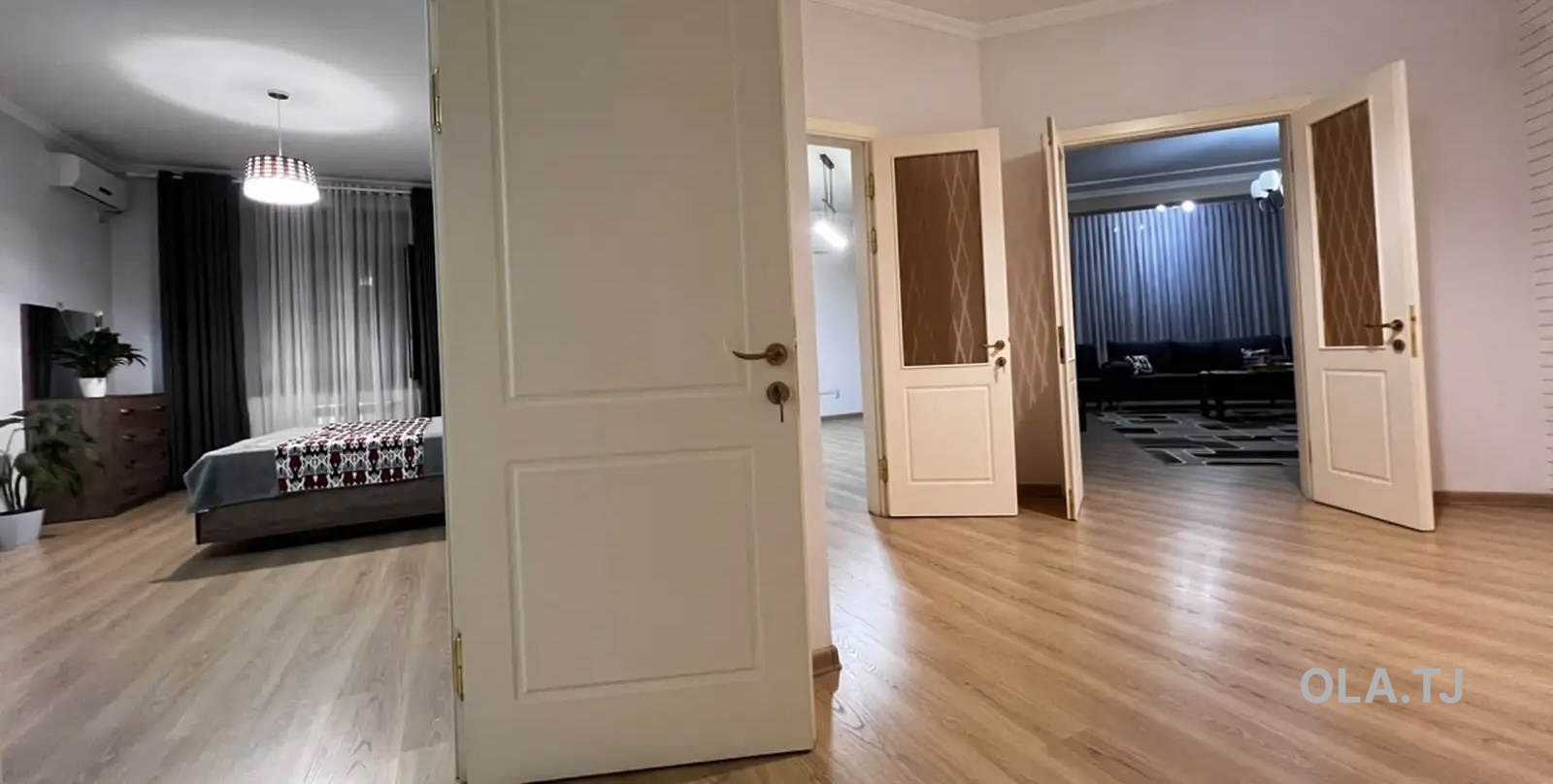 3 комнатная квартира, 4 этаж, 130 м²