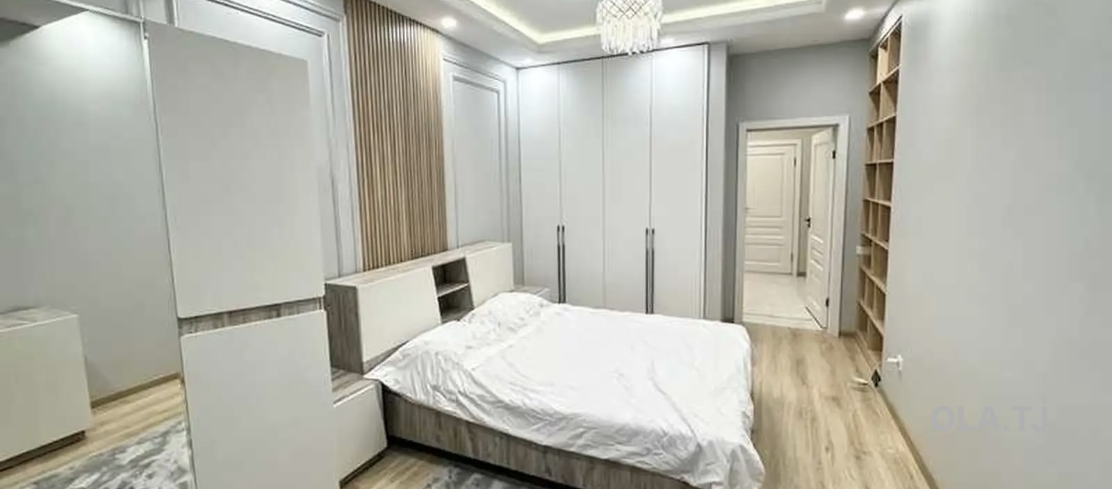 3 комнатная квартира, 17 этаж, 130 м²