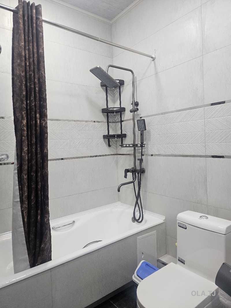 2 комнатная квартира, 2 этаж, 70 м²