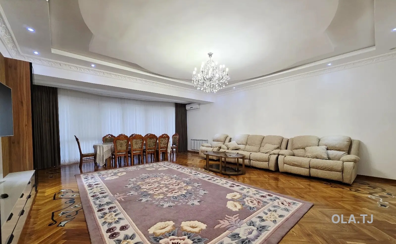 3 комнатная квартира, 9 этаж, 150 м²