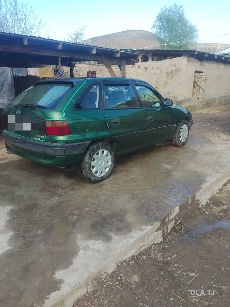 Opel Astra F,  1996
