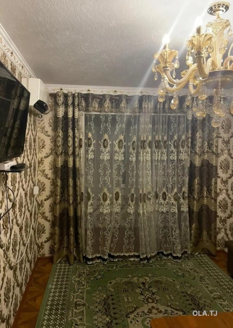 2 комнатная квартира, 2 этаж, 120 м²