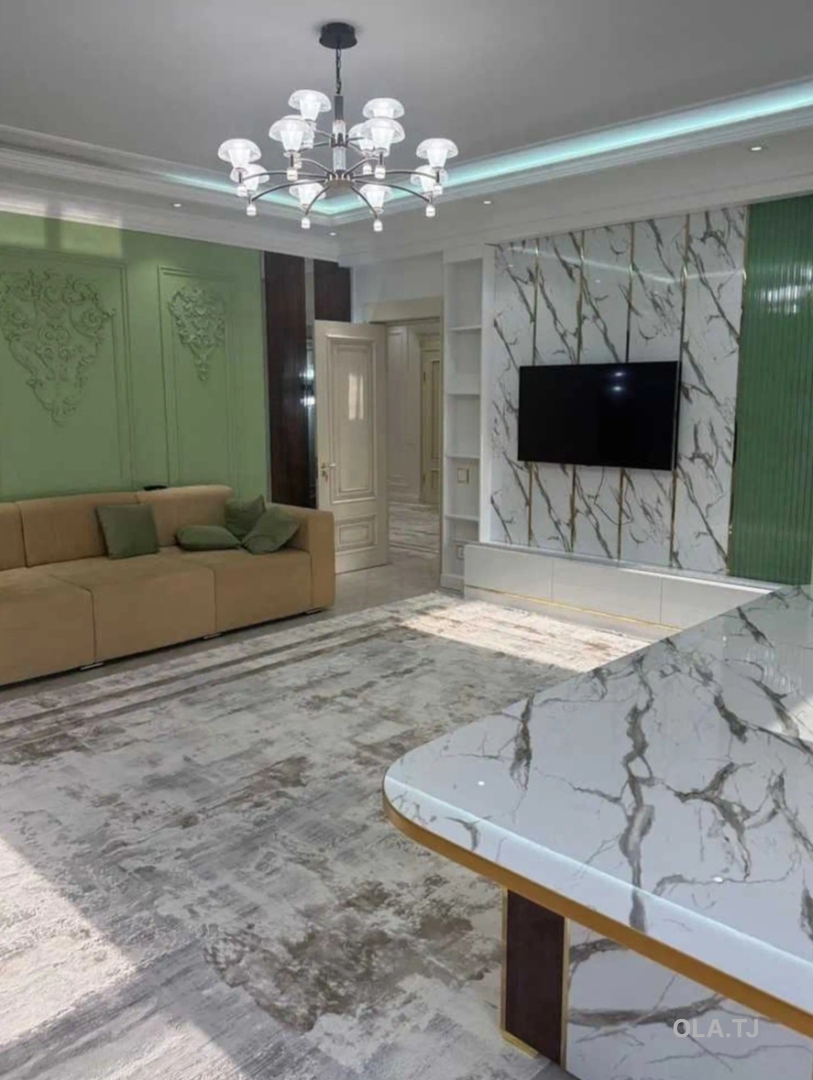 6 комнатная квартира, 5 этаж, 255 м²