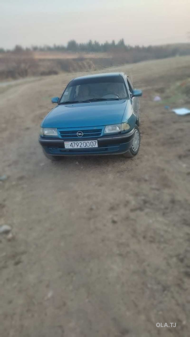 Opel Astra F,  1993