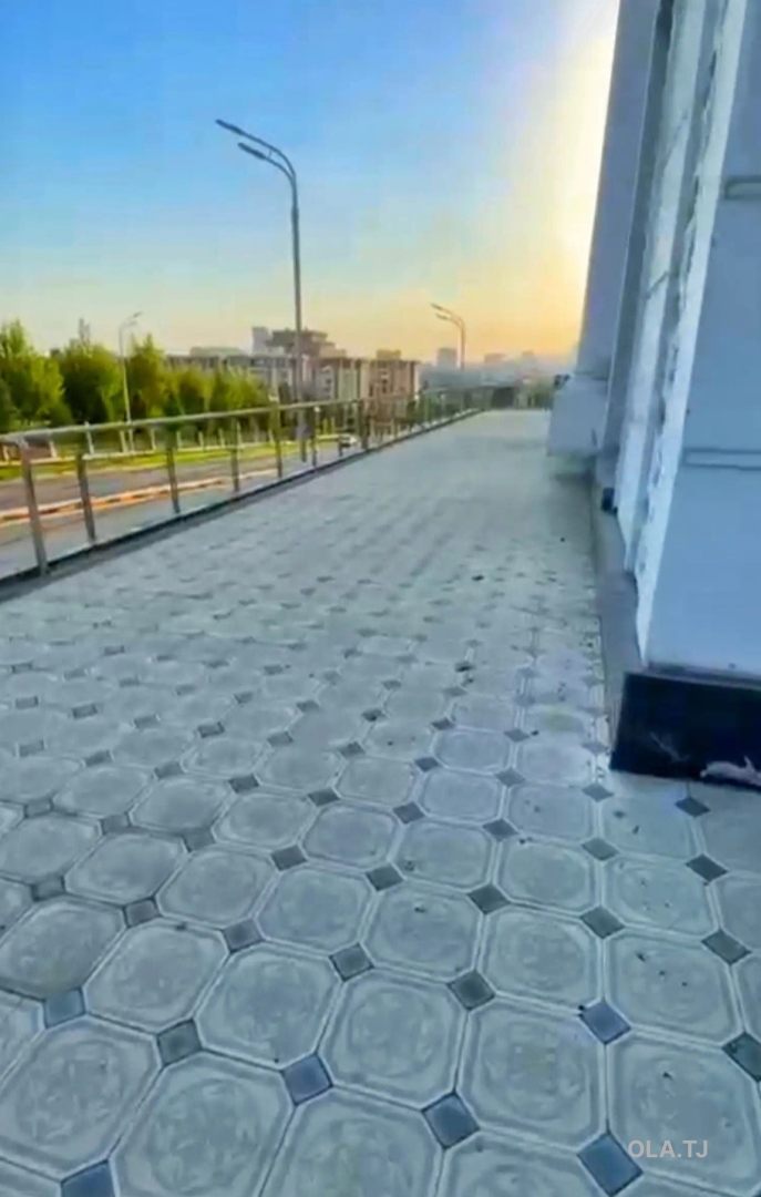Помещение под свободное назначение, 695м², Сомони, пединститут, Сафо