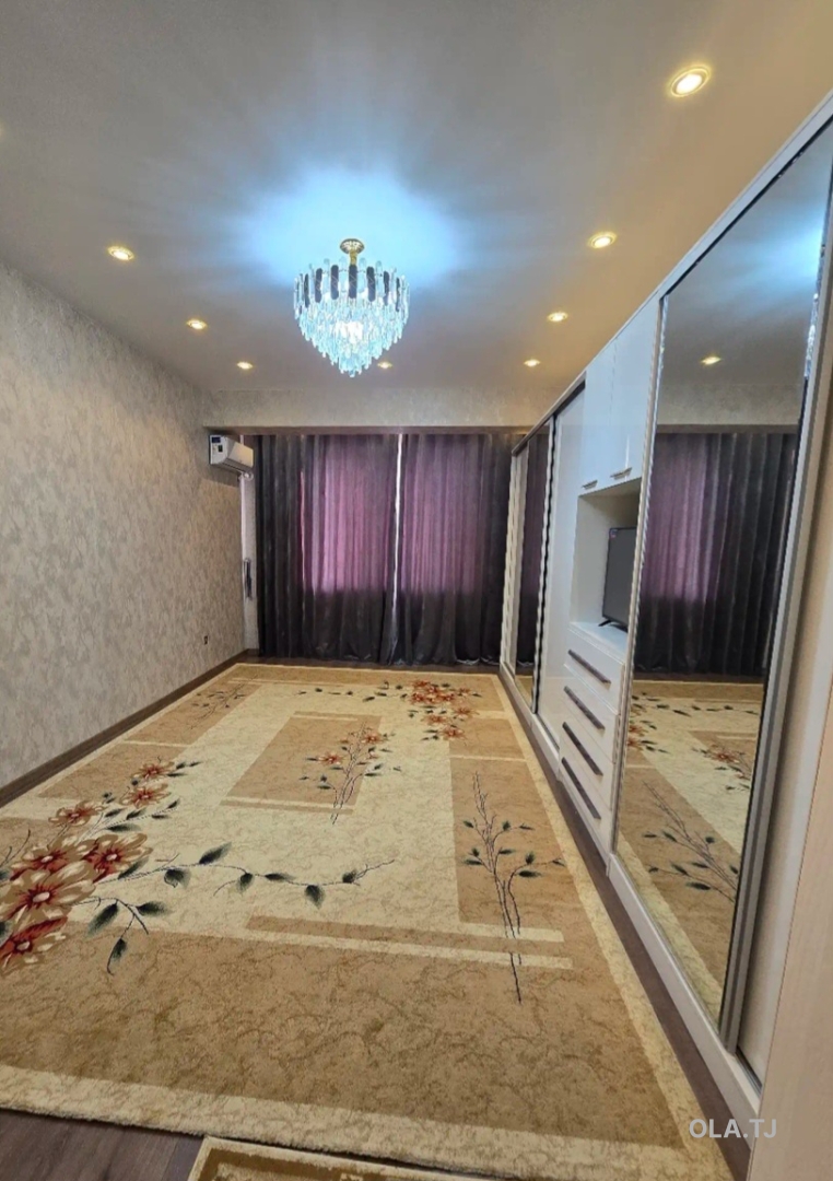 3 комнатная квартира, 4 этаж, 80 м²