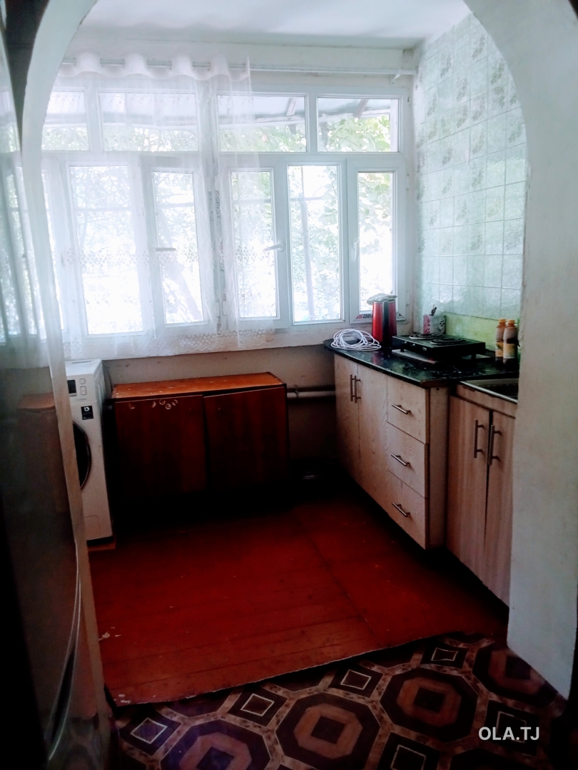 3 комнатная квартира, 1 этаж, 52 м²