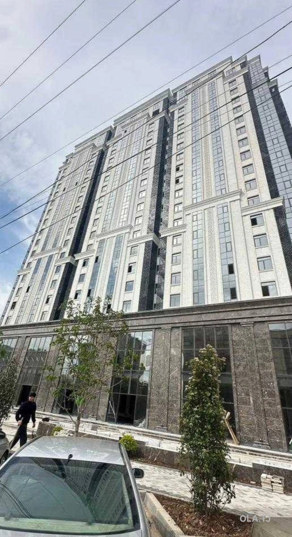 3 комнатная квартира, 9 этаж, 105 м²