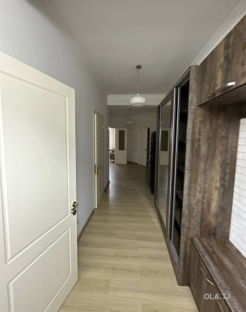 3 комнатная квартира, 4 этаж,