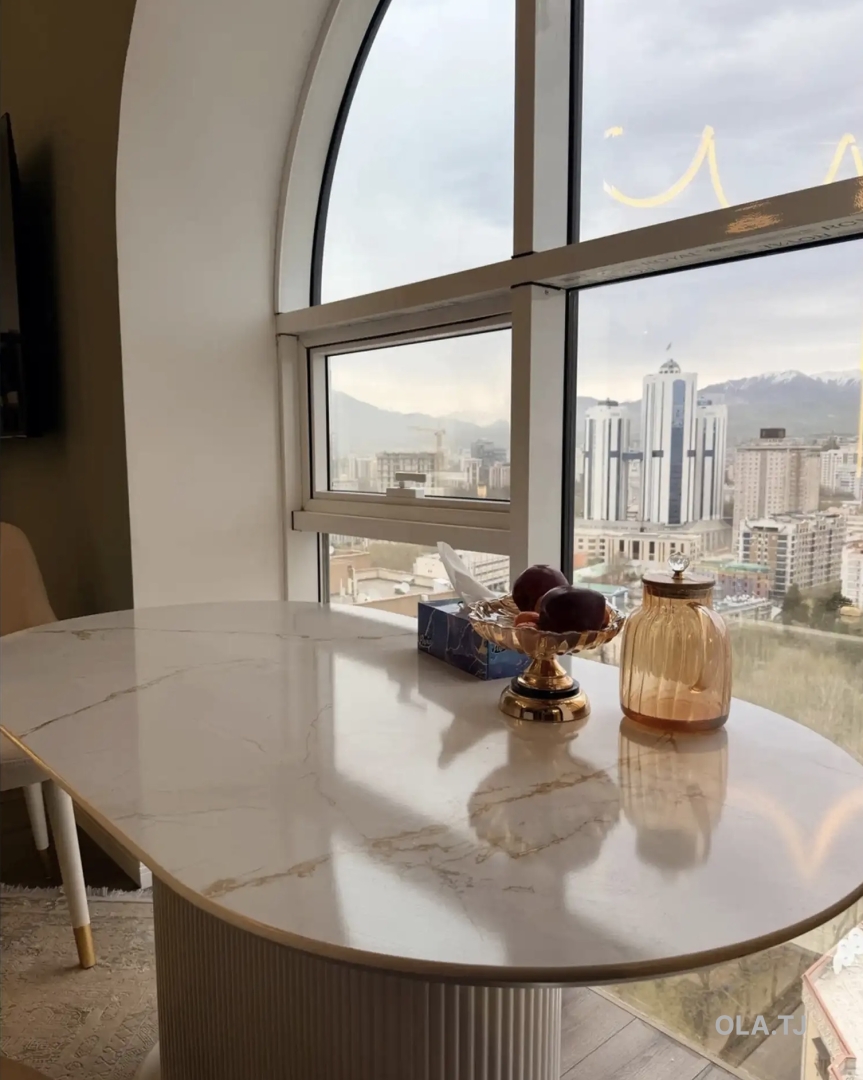 3 комнатная квартира, 22 этаж, 90 м²