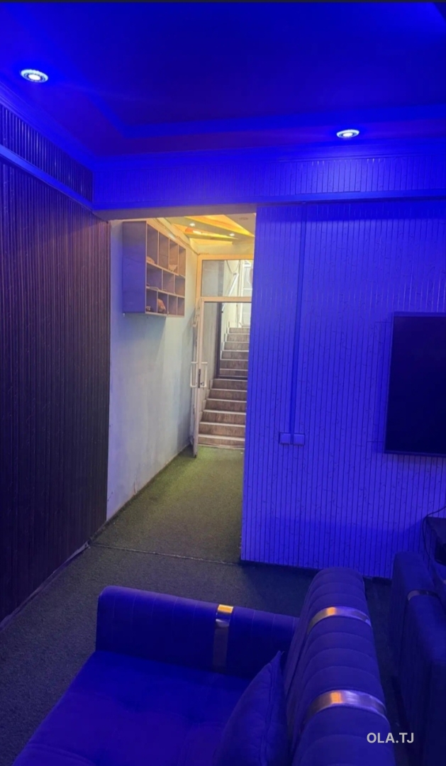Офис в аренду, В бизнес-центре, 19 м²