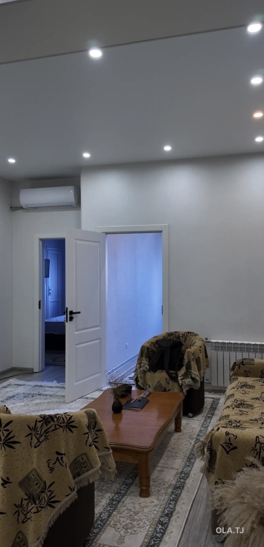3 комнатная квартира, 8 этаж,