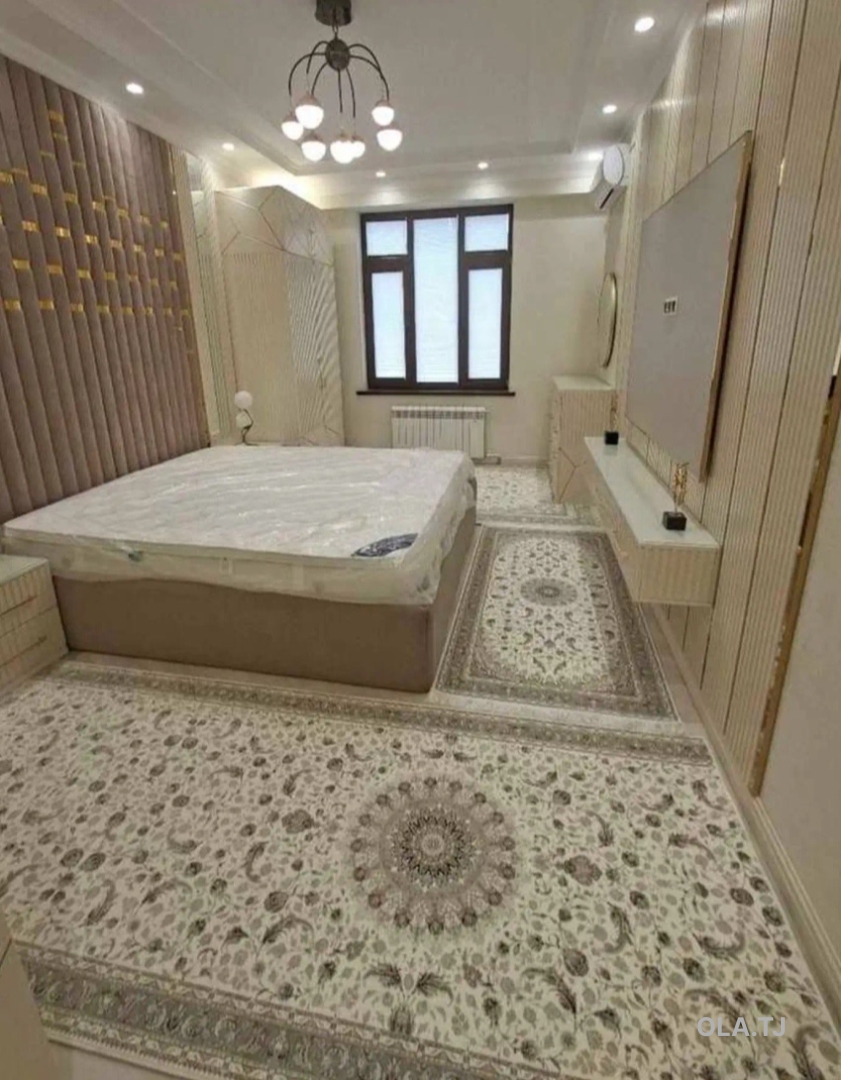 6 комнатная квартира, 8 этаж, 190 м²
