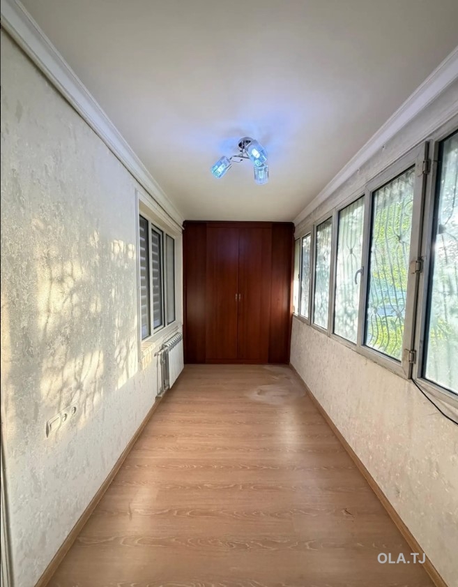 3 комнатная квартира, 1 этаж, 56 м²