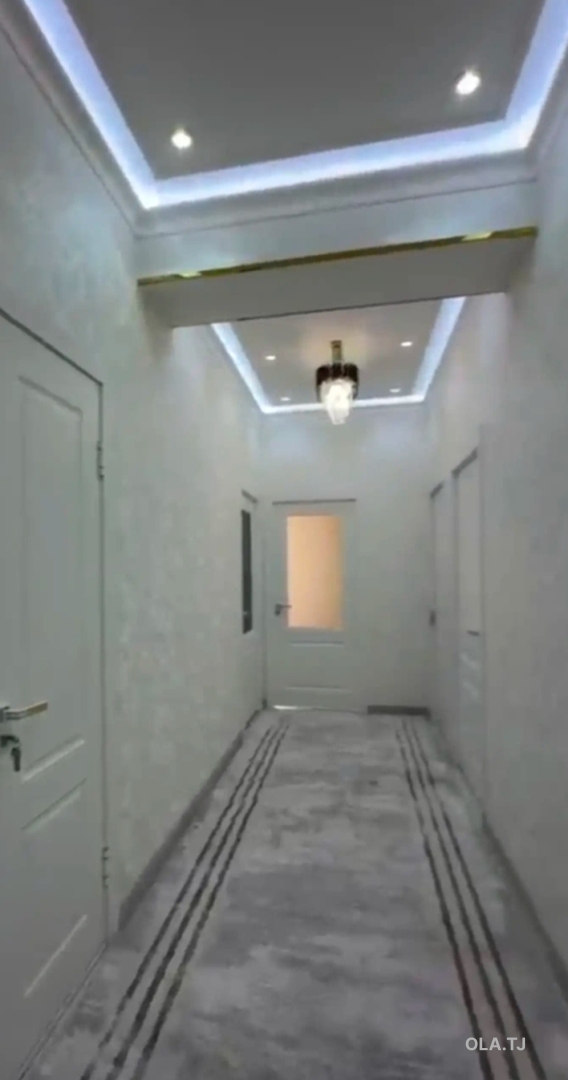 3 комнатная квартира, 8 этаж, 66 м²