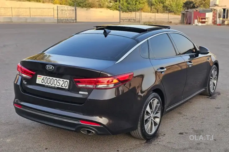 Kia K5,  2016