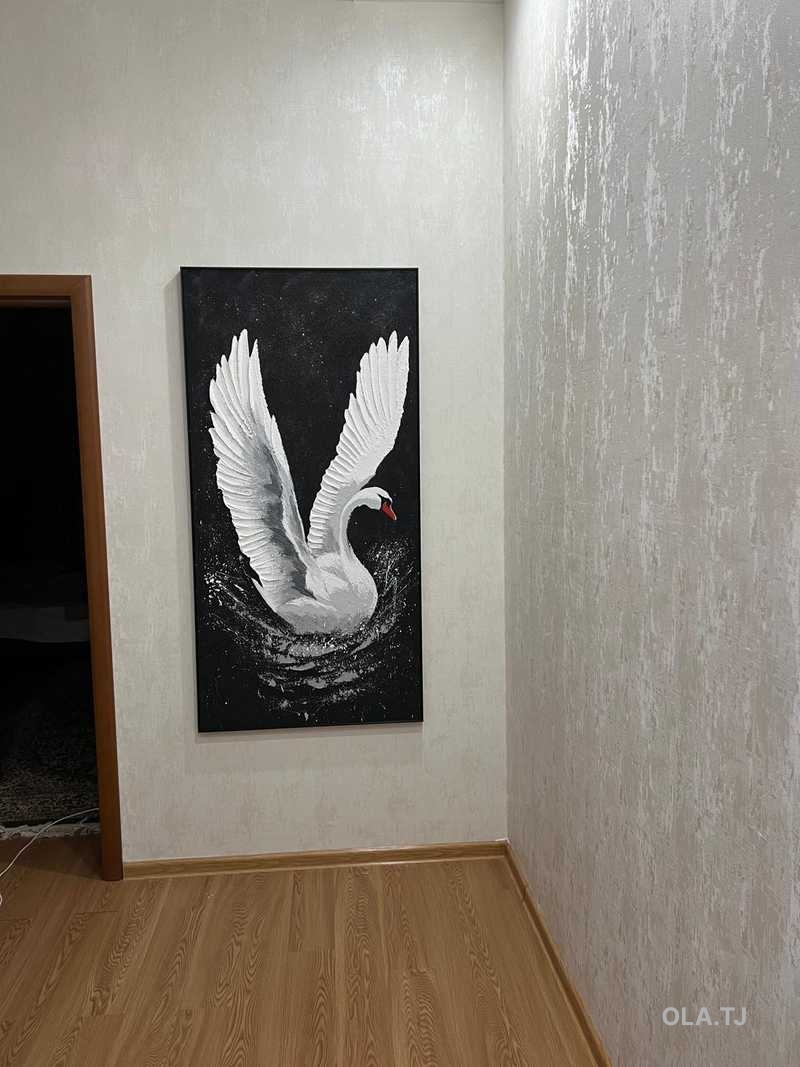 3 комнатная квартира, Цокольный этаж, 160 м²