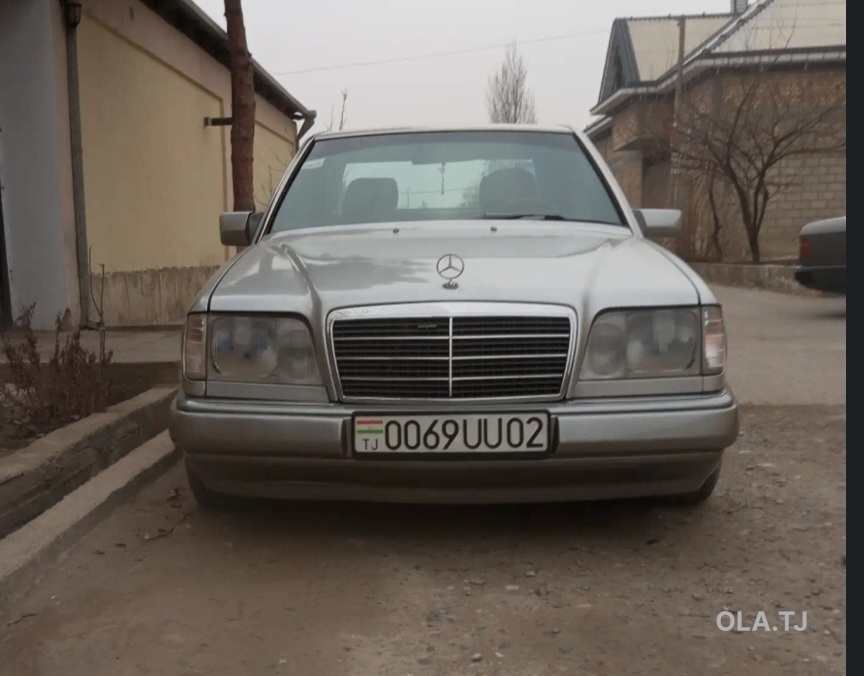 Mercedes-Benz E-Класс,  1994
