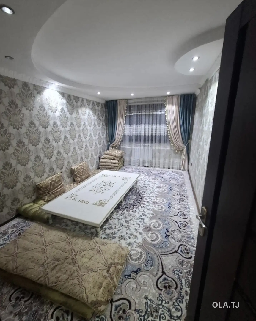 3 комнатная квартира, 2 этаж, 76 м²