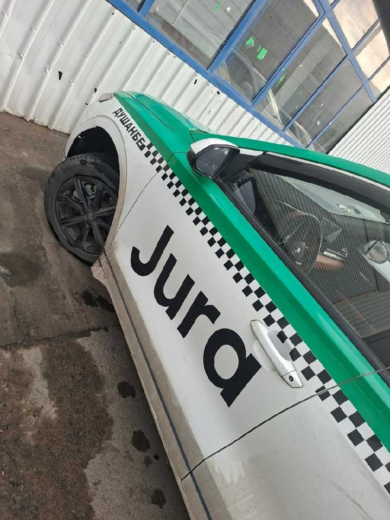 BYD E2,  2022