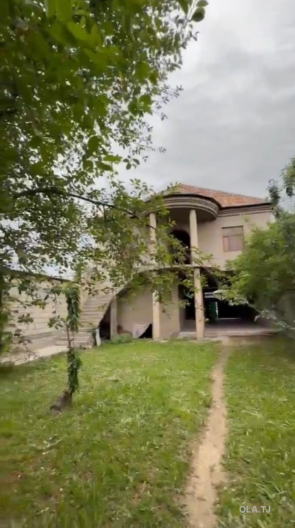 Дом (хавли), 8 комнат, 2 эт