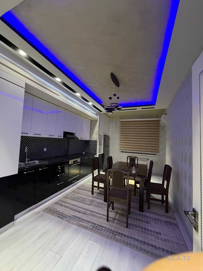 3 комнатная квартира, 5 этаж, 96 м²
