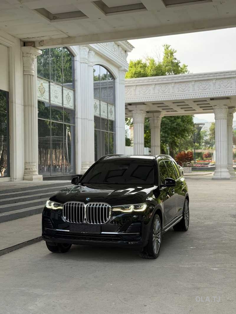 BMW X7,  2020