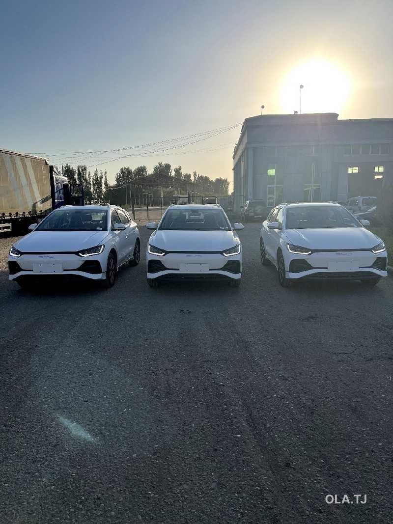 BYD E2,  2025