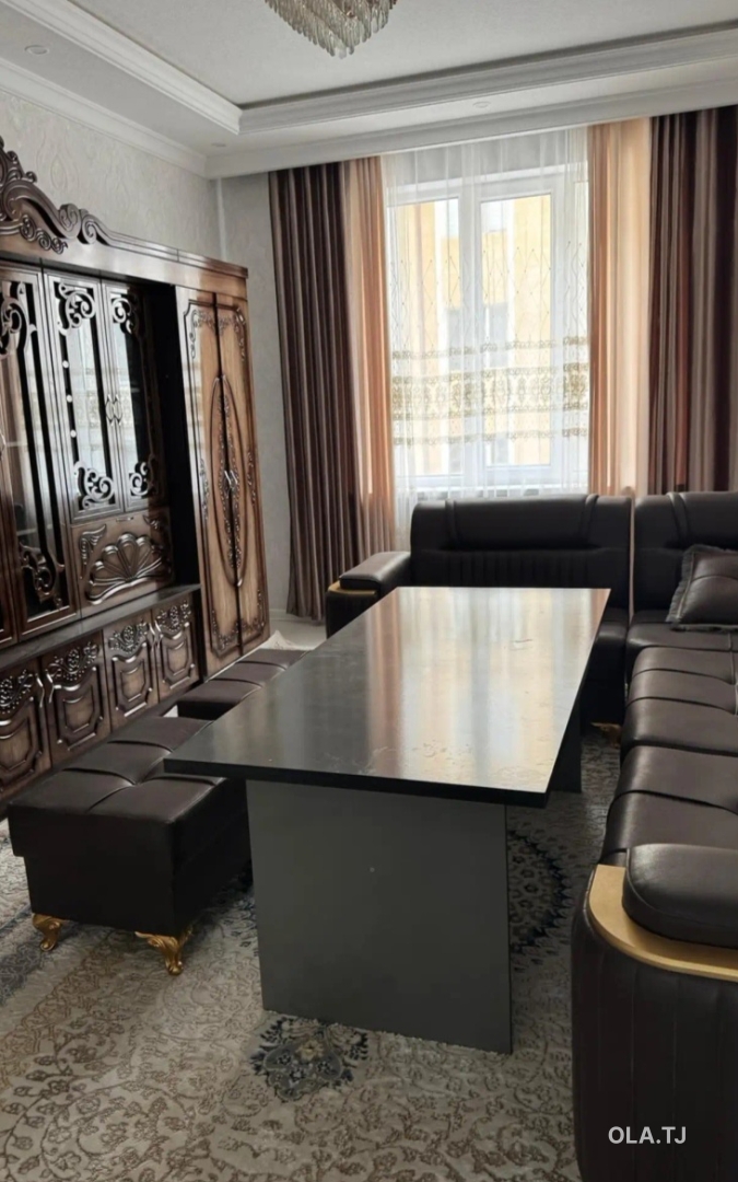 3 комнатная квартира, 2 этаж, 70 м²