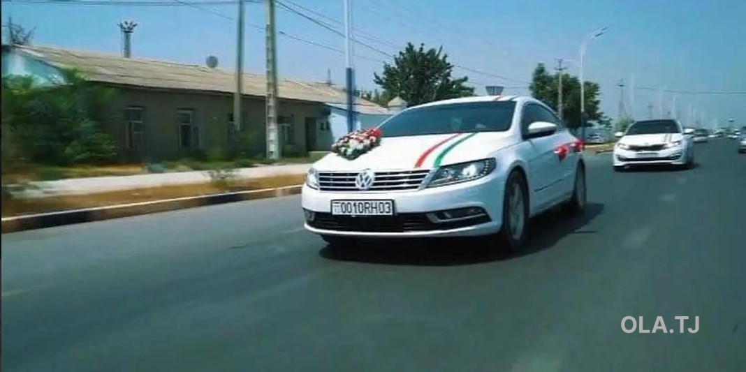 Volkswagen Arteon,  2012